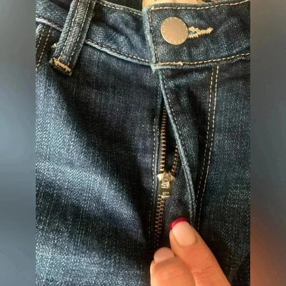 L’Agence High Line Skinny High Rise Jean size 27 - Picture 3 of 11